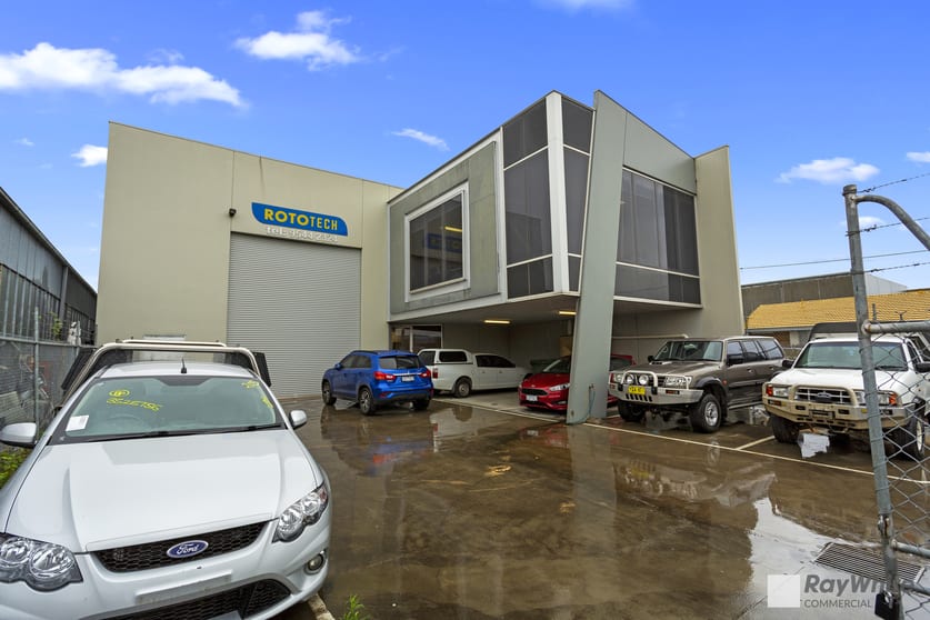 Click to view all images 23 James Street Clayton South VIC 3169 - Image 1