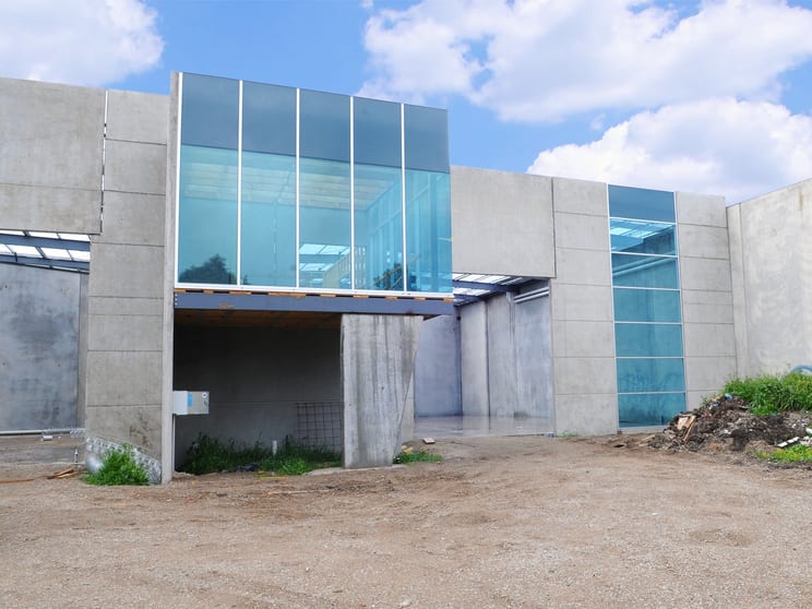 Click to view all images 4 Dairy Drive Coburg North VIC 3058 - Image 1