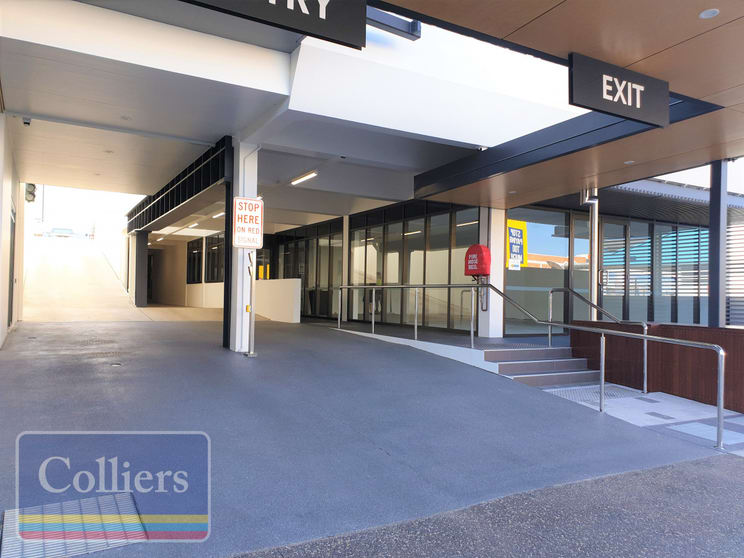 Click to view all images 139 Sturt Street Townsville City QLD 4810 - Image 3