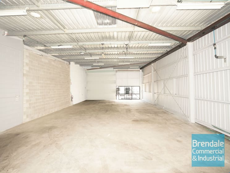 Click to view all images Unit 7/14 Belconnen Cres Brendale QLD 4500 - Image 3