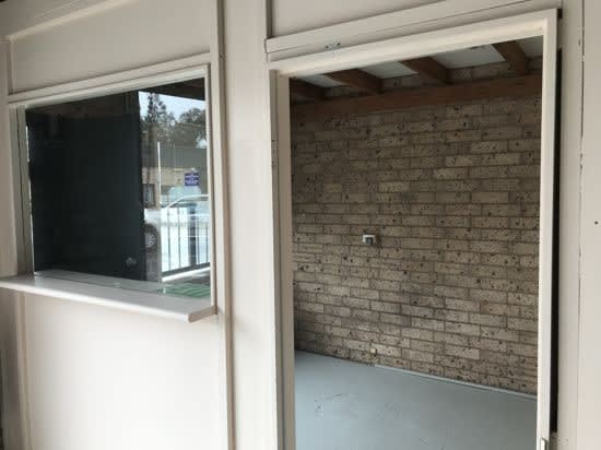Click to view all images Unit 3 No 6 Bon-Mace Crescent Berkeley Vale NSW 2261 - Image 3