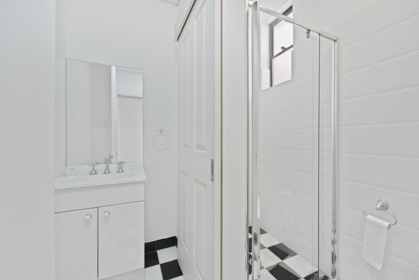 Click to view all images 53 George Street Burwood NSW 2134 - Image 3