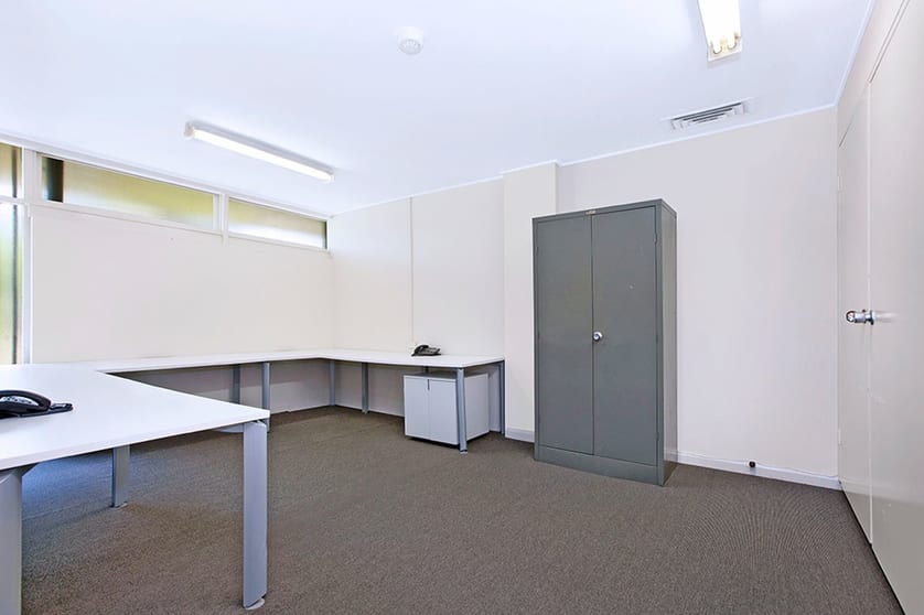 Click to view all images Belmore NSW 2192 - Image 2