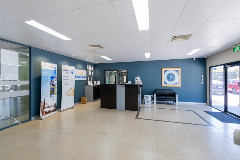 Click to view all images 93 Magnesium Drive Crestmead QLD 4132 - Image 2