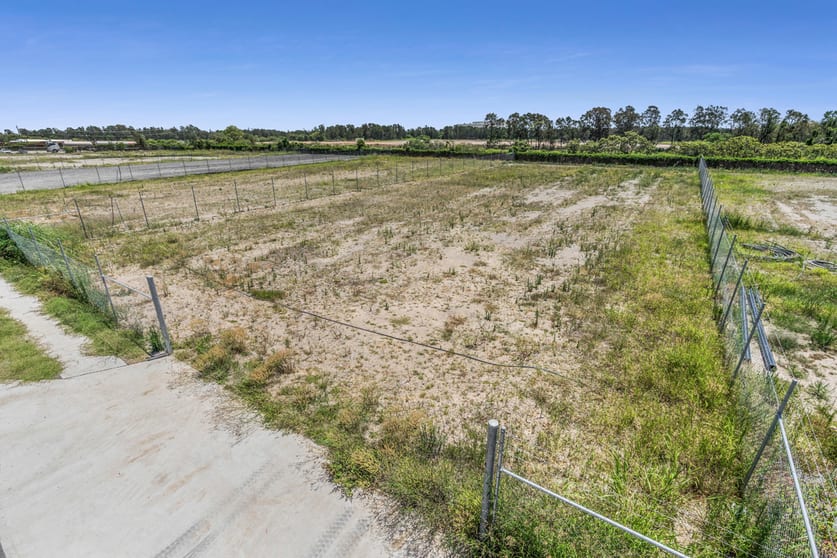 Click to view all images 29 Harris Road Pinkenba QLD 4008 - Image 2