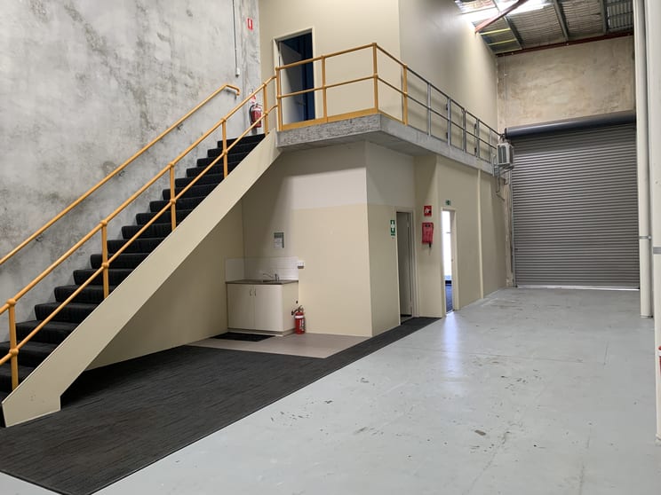 Click to view all images Unit 2/ 49 Boranup Avenue Clarkson WA 6030 - Image 3