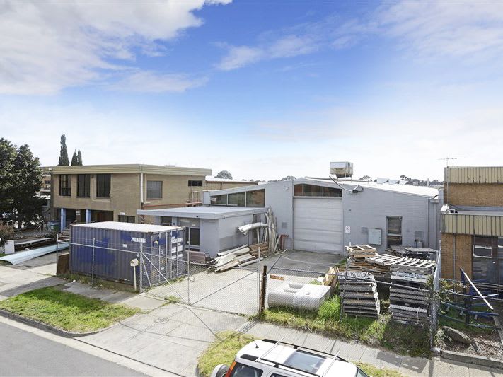 Click to view all images 23 Kembla Street Cheltenham VIC 3192 - Image 1