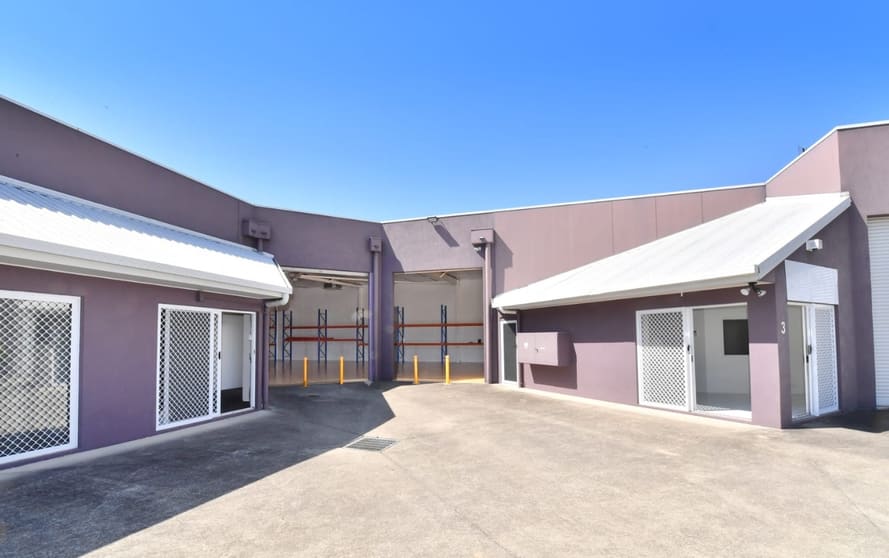 Click to view all images 3/11 Endeavour Drive Kunda Park QLD 4556 - Image 3