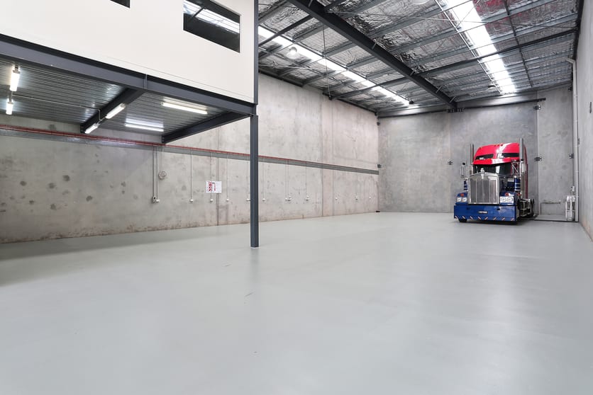 Click to view all images 3/77 Postle Street Coopers Plains QLD 4108 - Image 3