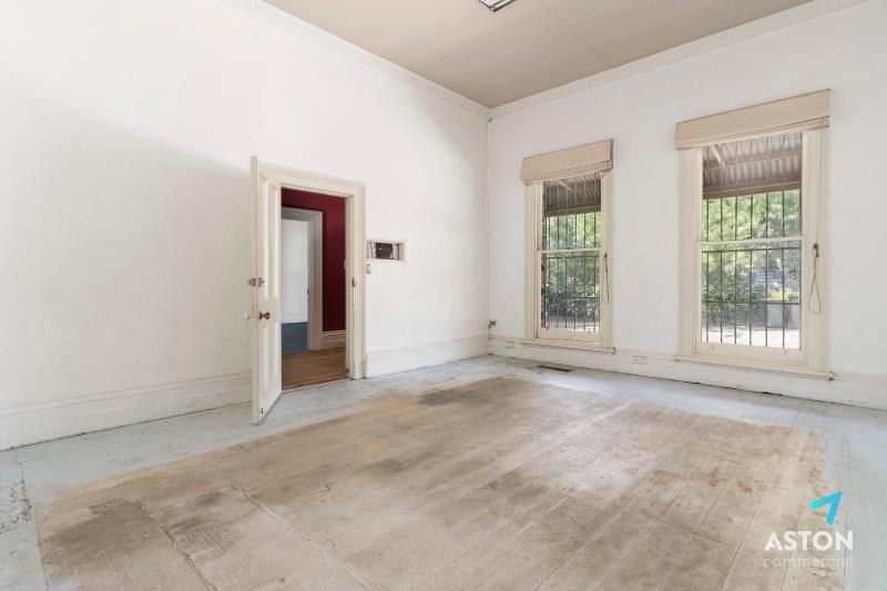 Click to view all images 39 Greeves Street St Kilda VIC 3182 - Image 3