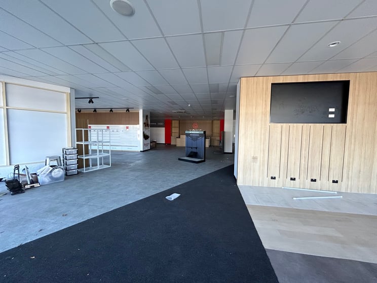 Click to view all images 5/100 Barrier Street Fyshwick ACT 2609 - Image 3