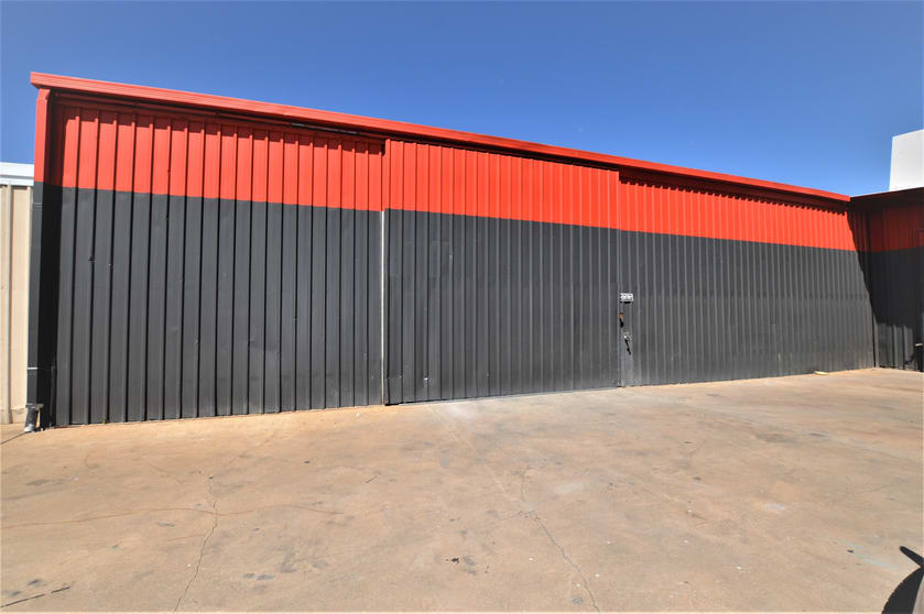 Click to view all images 3/ 52 O'Sullivan Beach Road Lonsdale SA 5160 - Image 1