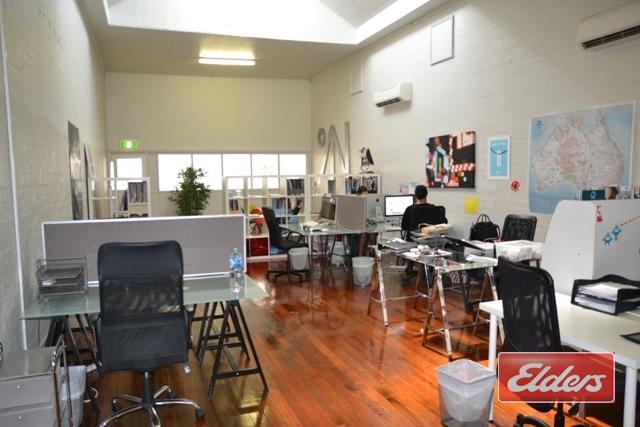 Click to view all images 33a Logan Road Woolloongabba QLD 4102 - Image 1