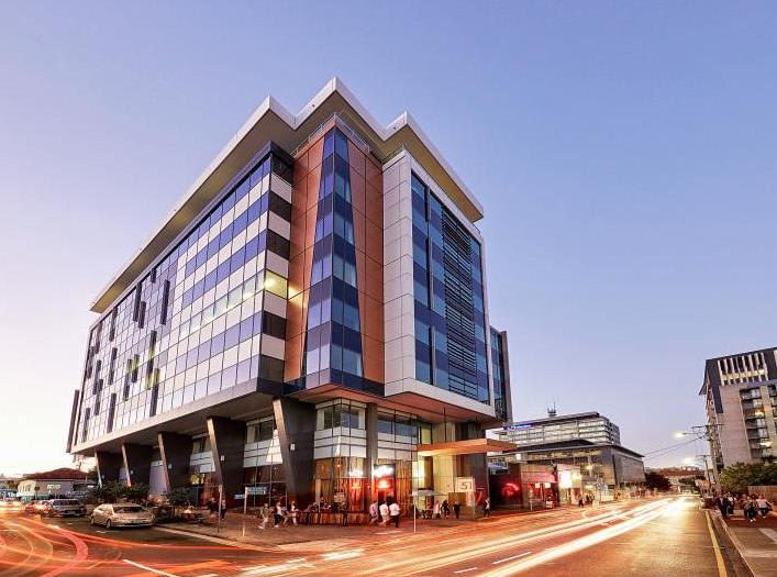 Click to view all images 51 Alfred Street Fortitude Valley QLD 4006 - Image 1