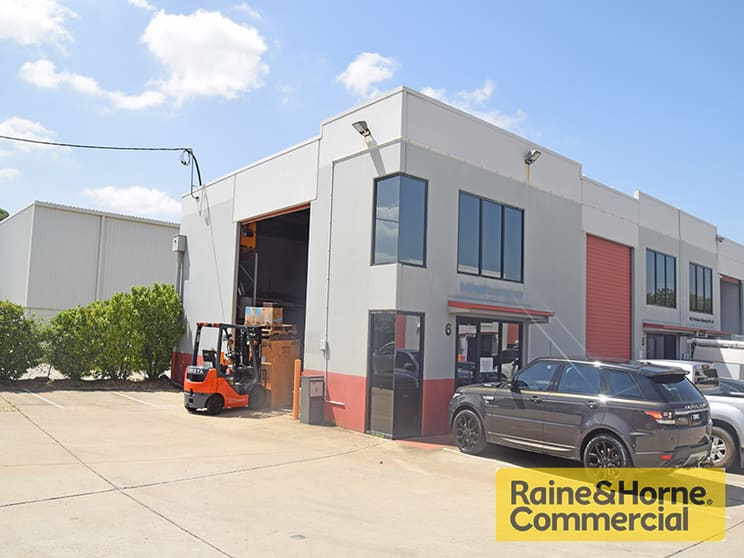 Click to view all images 6/212 Curtin Avenue Eagle Farm QLD 4009 - Image 1