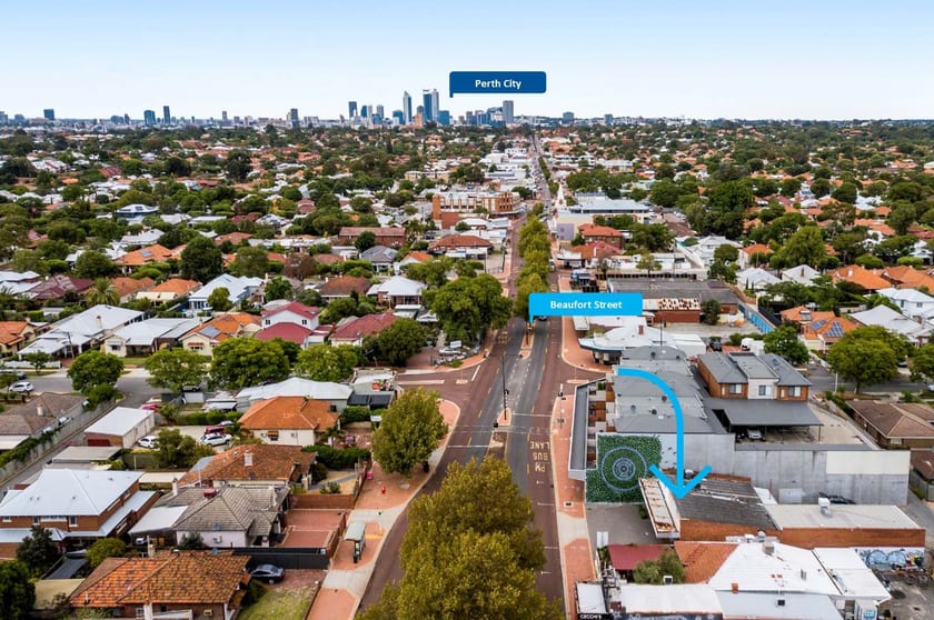 Click to view all images 2/957 Beaufort Street Inglewood WA 6052 - Image 1