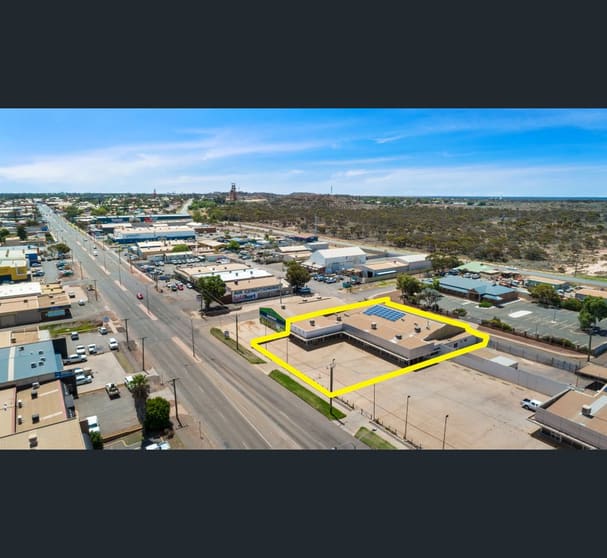 Click to view all images 179 Boulder Road South Kalgoorlie WA 6430 - Image 2