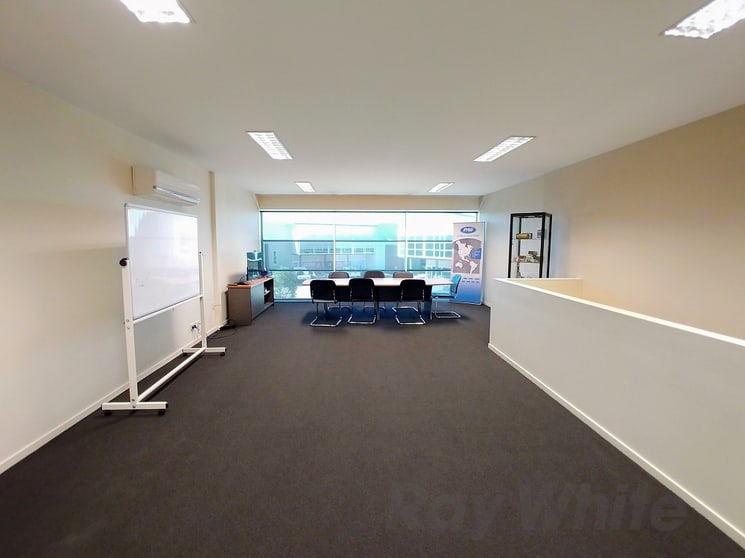 Click to view all images 7/50 Parker Court Pinkenba QLD 4008 - Image 2