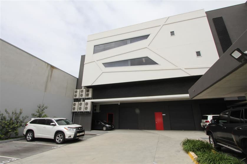 W-101/16 Wurrook Circuit Caringbah NSW 2229 - Image 2