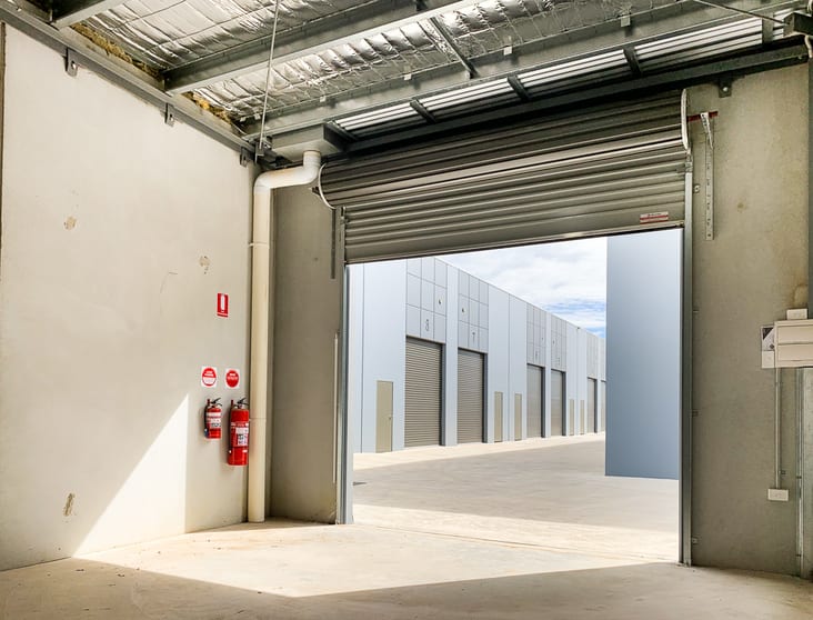 Click to view all images 11 Cave Place Clyde North VIC 3978 - Image 3