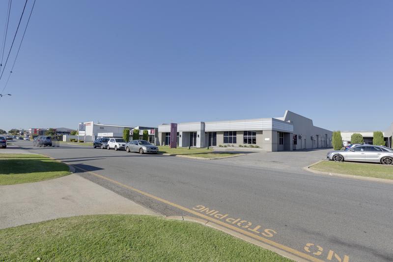 Click to view all images Unit 2/31 Howe Street Osborne Park WA 6017 - Image 3