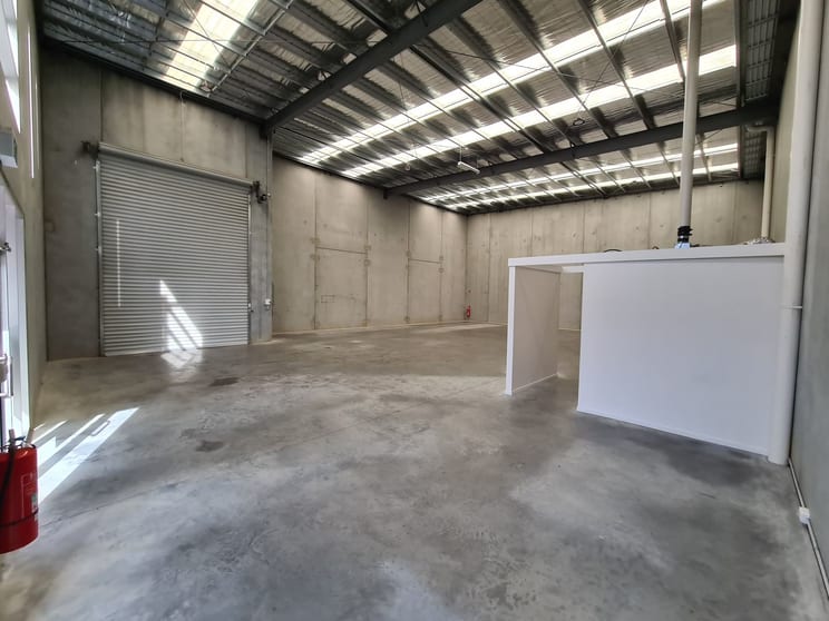 Click to view all images 46 Progress Street Dandenong South VIC 3175 - Image 3
