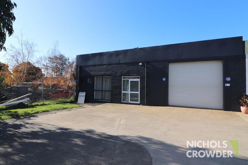 Click to view all images 2/25 Grant Road Somerville VIC 3912 - Image 1