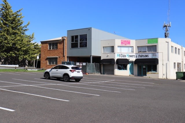 Click to view all images 3&4/1-3 Davies Avenue Mount Eliza VIC 3930 - Image 3