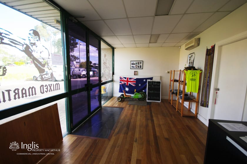 Click to view all images 2/6-8 Grahams Hill Road Narellan NSW 2567 - Image 3