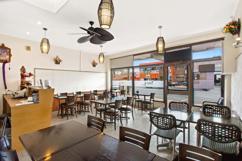 Click to view all images 188 Bulleen Road Bulleen VIC 3105 - Image 2