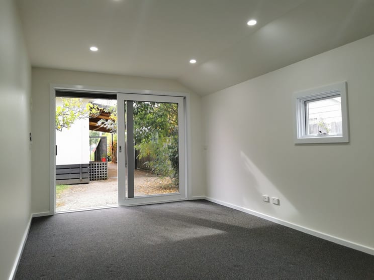 Click to view all images 309 Main Street Bairnsdale VIC 3875 - Image 3