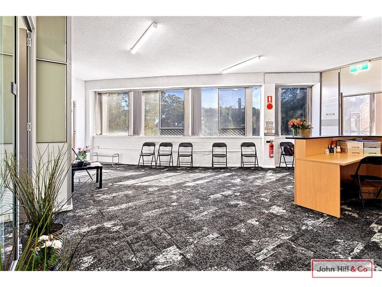 Click to view all images 2 Leeds Street Rhodes NSW 2138 - Image 2