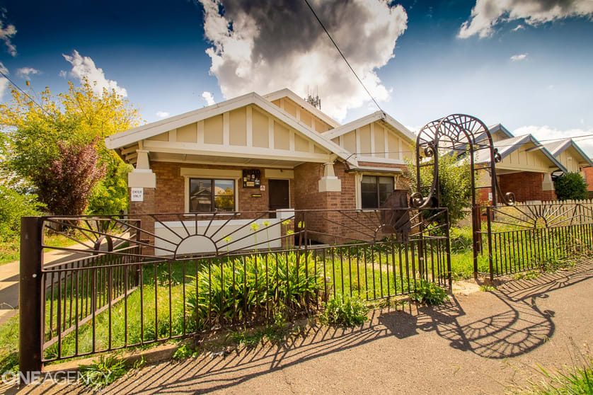 Click to view all images 99 Moulder Street Orange NSW 2800 - Image 1