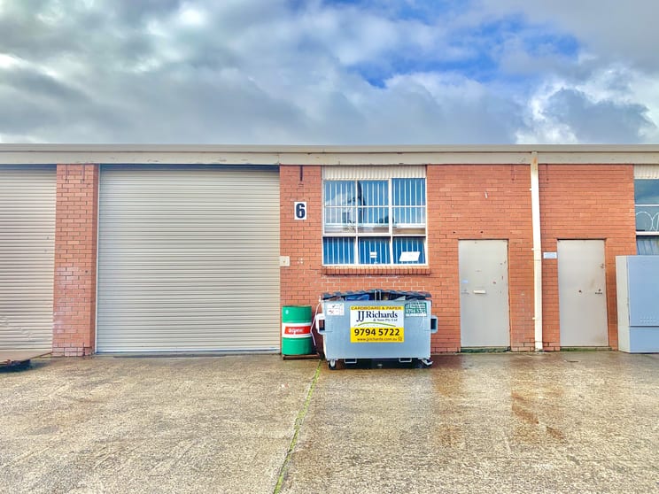 Click to view all images 6/98 Canterbury Road Bayswater North VIC 3153 - Image 2