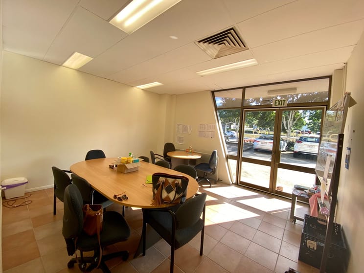 Click to view all images 5/80 Wembley Road Logan Central QLD 4114 - Image 2