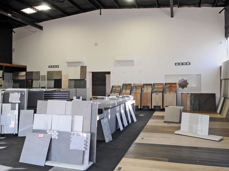 Click to view all images 2 Hart Street Airport West VIC 3042 - Image 3