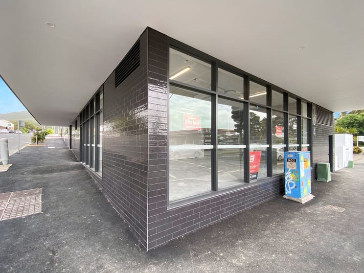 Click to view all images 104 Collins Street Corrimal NSW 2518 - Image 3