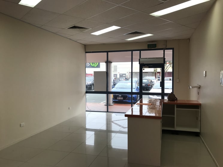 Click to view all images 4/60 Hornsby Road Bongaree QLD 4507 - Image 3