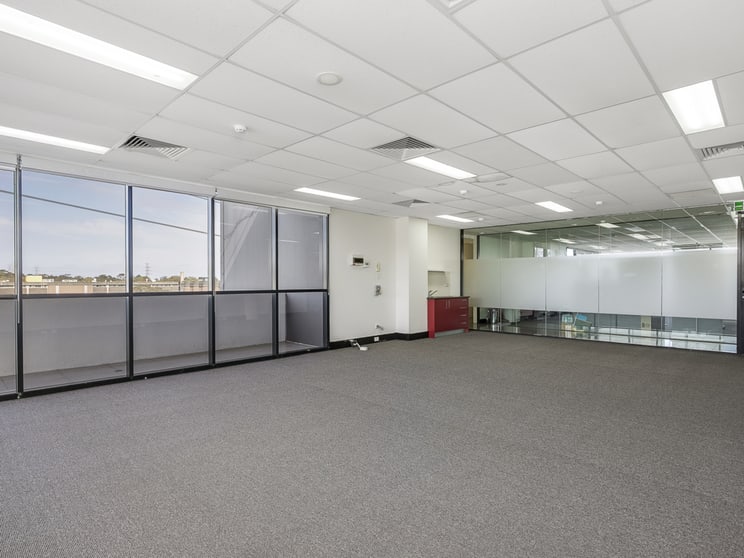 Click to view all images 4.03/10 Tilley Lane Frenchs Forest NSW 2086 - Image 1
