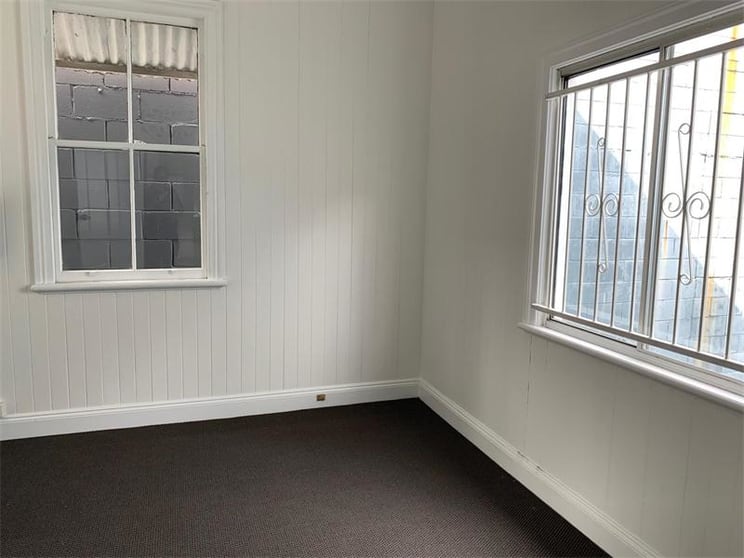 Click to view all images 29 Balaclava Street Woolloongabba QLD 4102 - Image 3