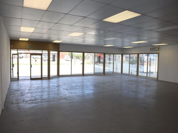 Click to view all images Unit 1/77 Buckingham Drive Wangara WA 6065 - Image 3