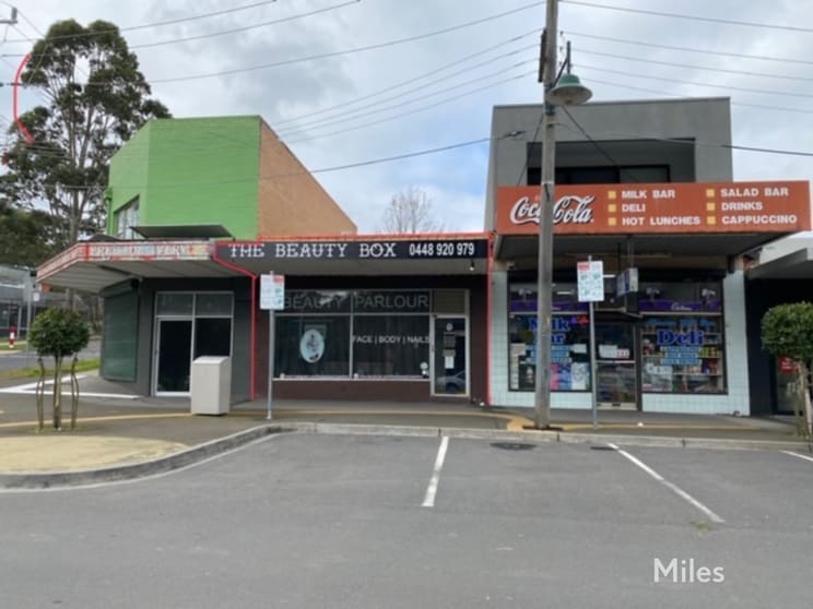 Click to view all images 92 Aberdeen Road Macleod VIC 3085 - Image 3