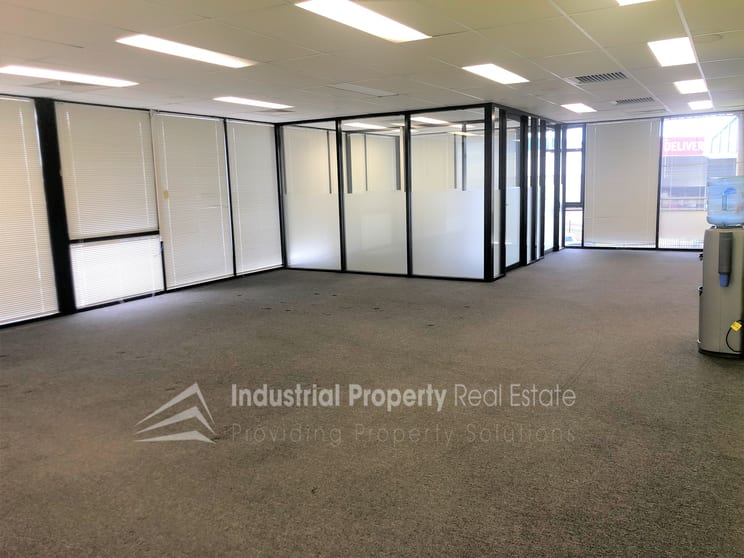 Click to view all images Wetherill Park NSW 2164 - Image 2