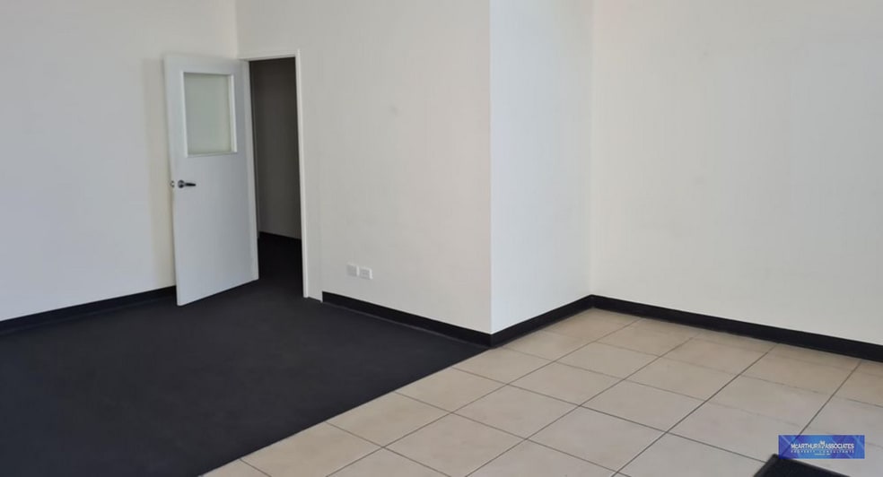Click to view all images Unit 5/155 Alma Street Rockhampton City QLD 4700 - Image 2