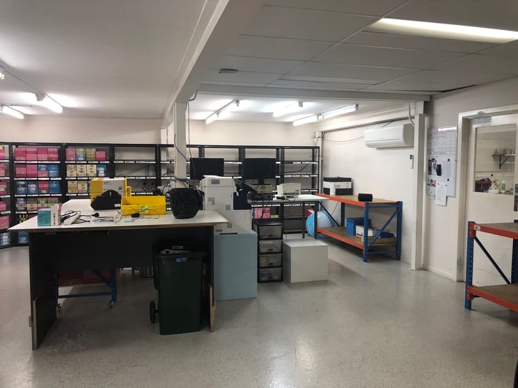 Click to view all images Factory 1/3 Ramly Dr Burleigh Heads QLD 4220 - Image 3