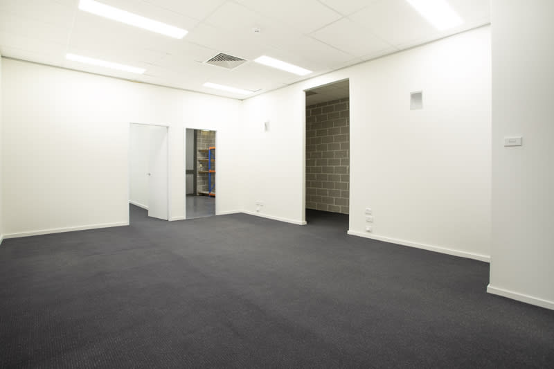 Click to view all images 9/22 Lexington Drive Bella Vista NSW 2153 - Image 3