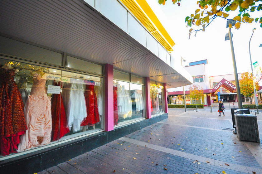 Click to view all images 46 Ware Street Fairfield NSW 2165 - Image 3