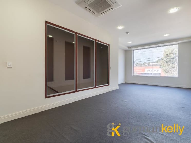 Click to view all images Level 1/43 Whitehorse Road Balwyn VIC 3103 - Image 2