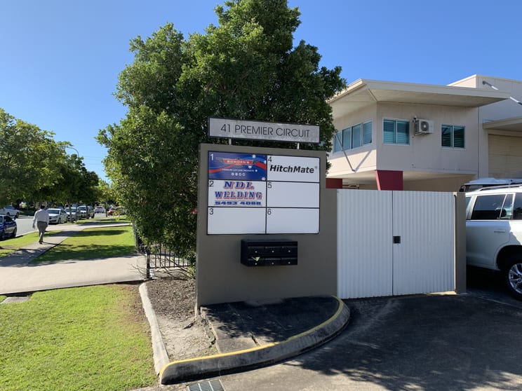 Click to view all images 4/41 Premier Circuit Warana QLD 4575 - Image 2