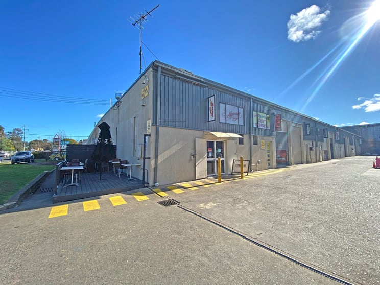 Click to view all images Unit 1, 52 Peachtree Road Penrith NSW 2750 - Image 1